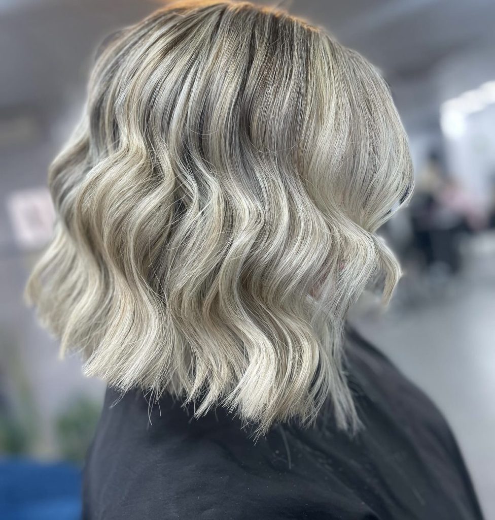 Blonde at Salon of Marple